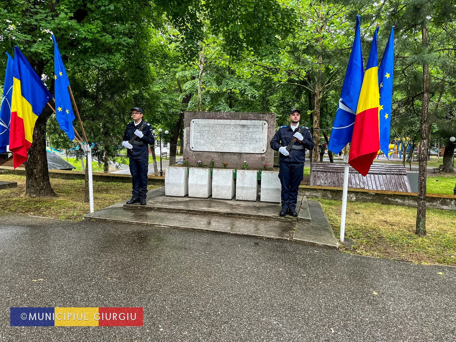 Ziua Victoriei, Ziua Europei și Ziua Independentei României (video)
